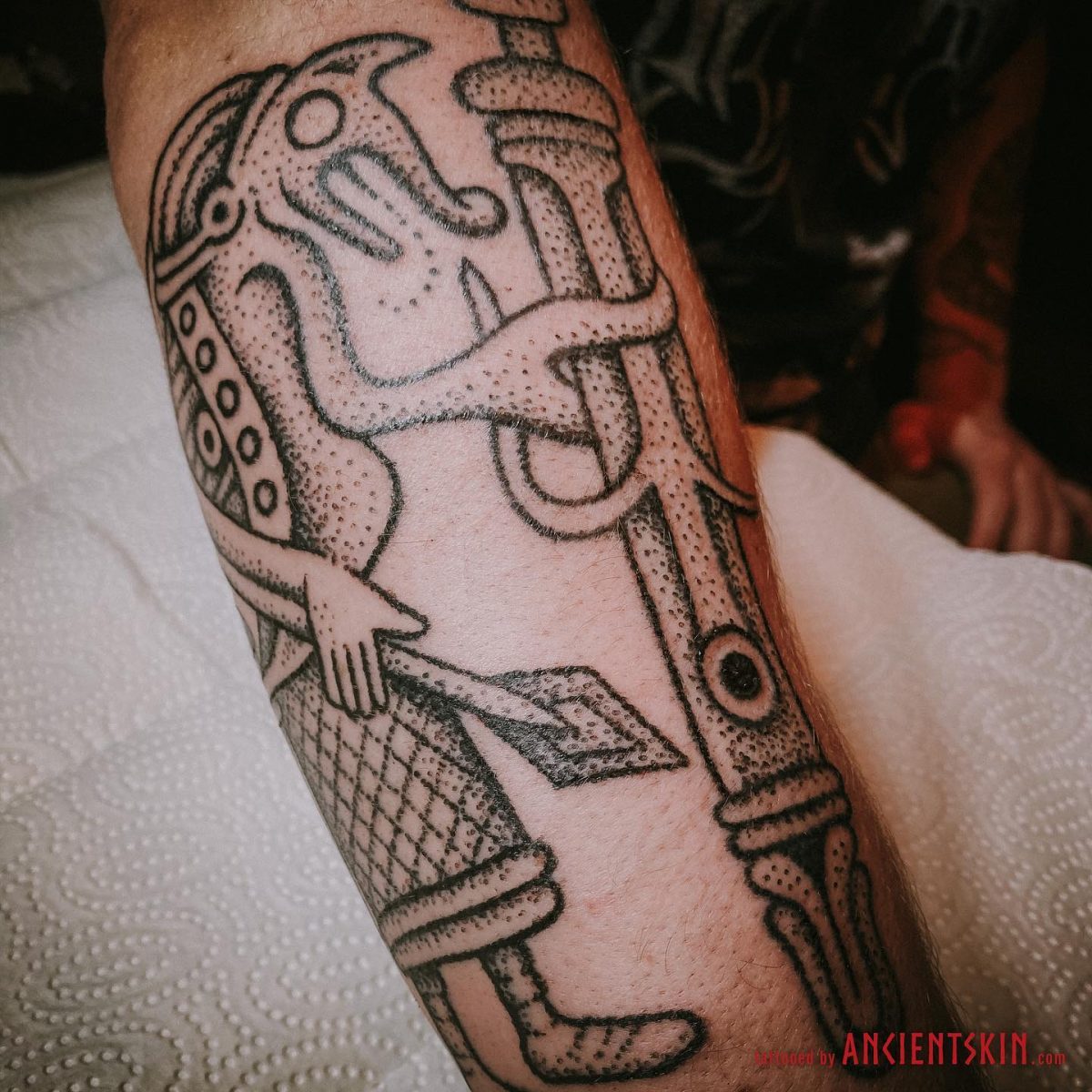 Wolf warrior-sheath-of-gutenberg, Handpoked Norse Tattoo